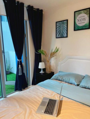 Azure Condo Hotel Near Manila Ninoy Aquino International Airport